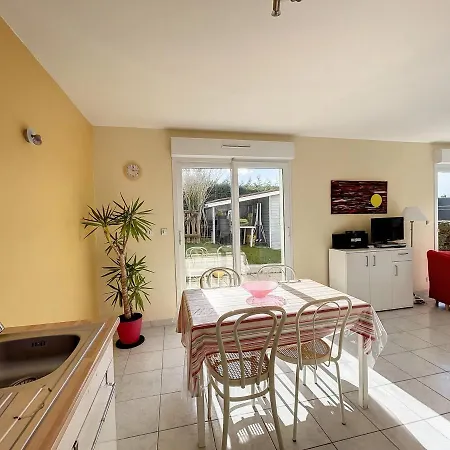 Maison Jullouville, 3 Pieces, 4 Personnes - Fr-1-361-458 * 瑞卢维尔莱潘