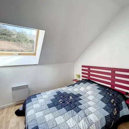 Maison Jullouville, 3 Pieces, 4 Personnes - Fr-1-361-458 度假居 *